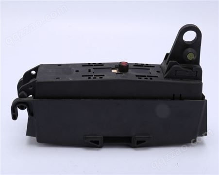 自勇电气保险丝熔断器黑色耐用户外使用