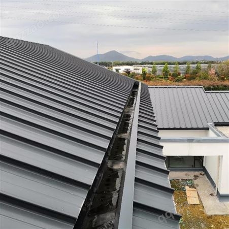 定制铝镁锰板规格齐全新型屋顶防水材料3003氟碳铝合金瓦彩涂板